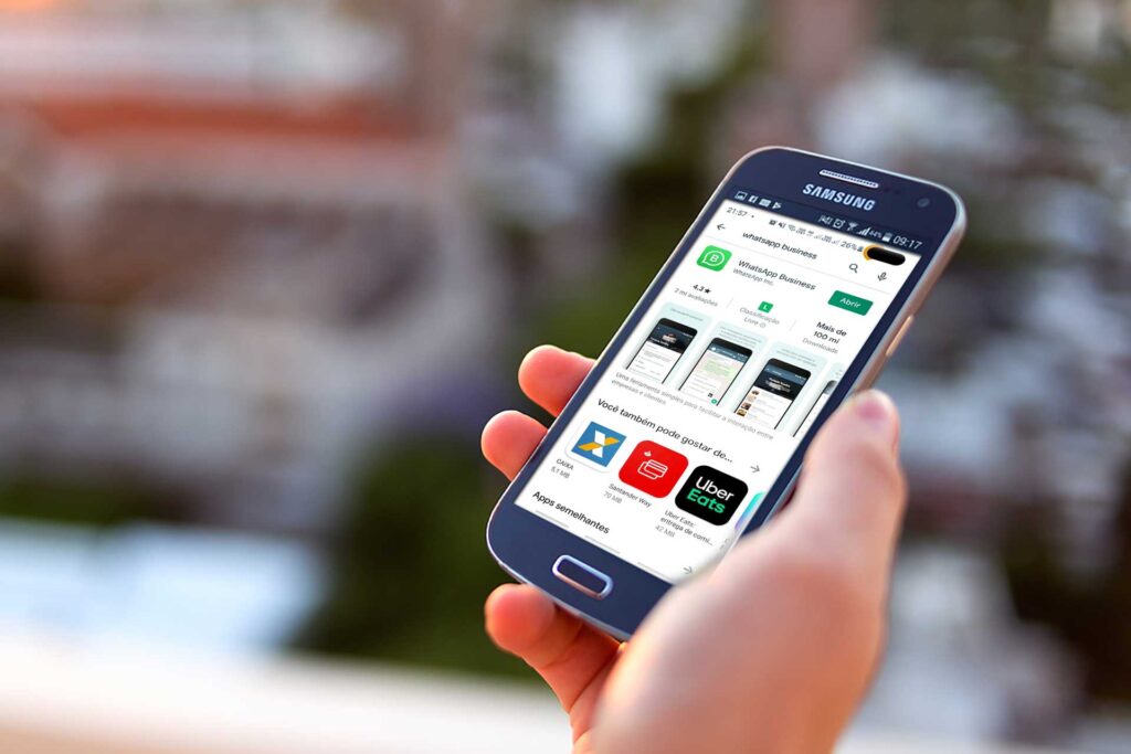 Vale a pena utilizar o Whatsapp Business? 2 Vale a pena utilizar o Whatsapp Business? l The Digital Fox l Comunicação e marketing l Agência full service l TDF